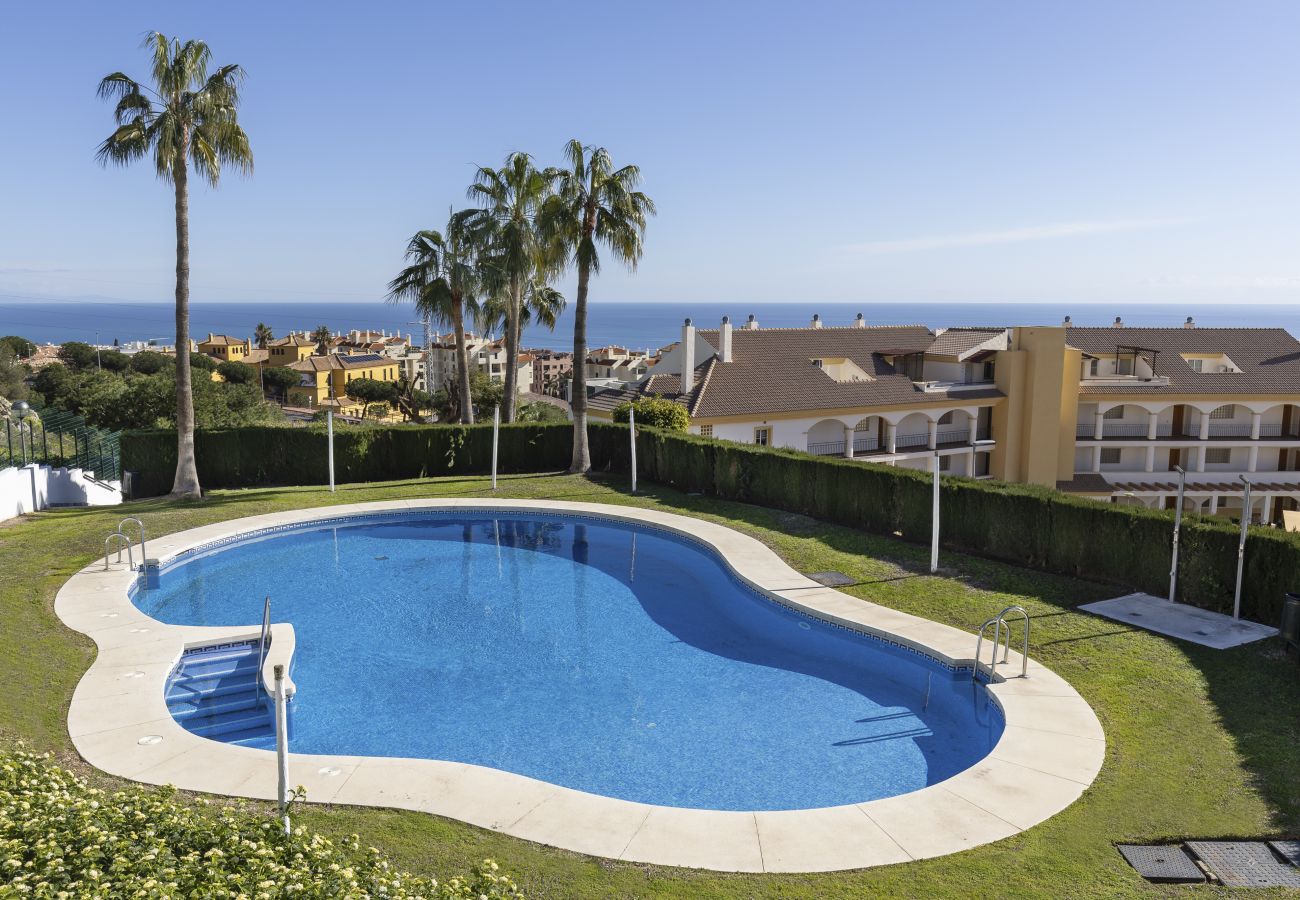 Studio in Benalmádena - Peaceful Studio Apartment with Amazing Views