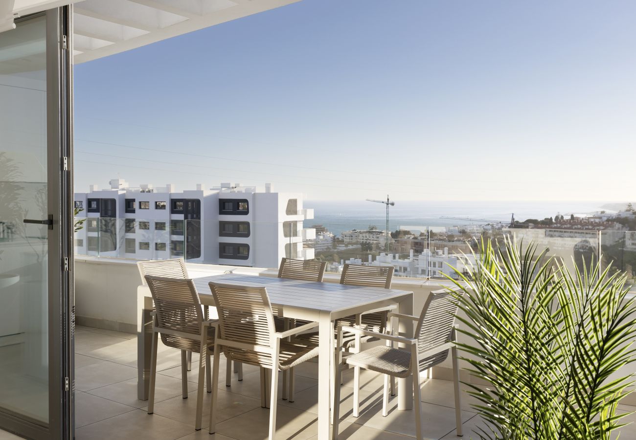 Apartment in Fuengirola - Luxury Horizon Penthouse in Higueron