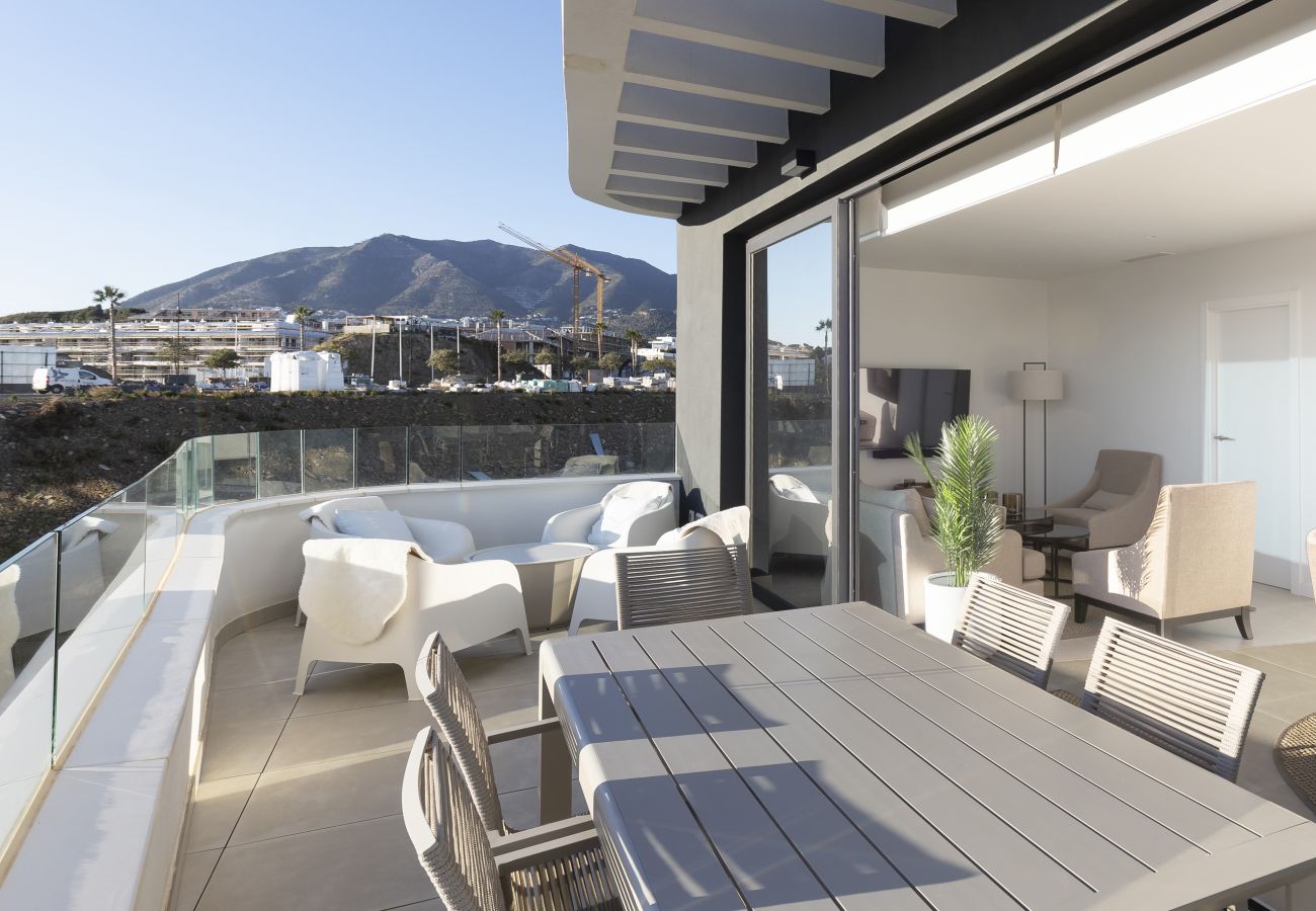 Apartment in Fuengirola - Luxury Horizon Penthouse in Higueron