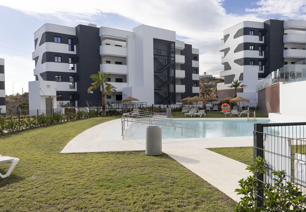 Apartment in Fuengirola - Sunset Top Floor Apartment Higueron